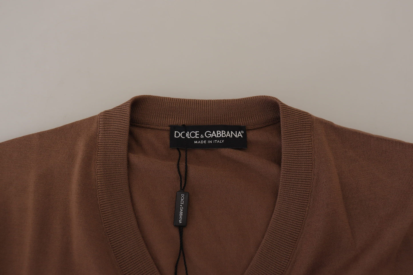 Dolce & Gabbana Brauner Pullover mit V-Ausschnitt aus Wolle für Männer