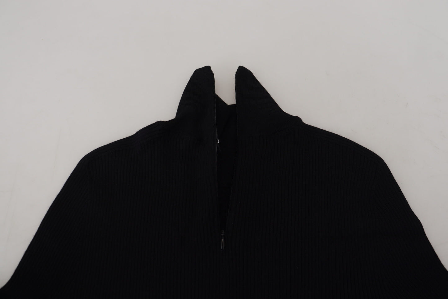 Dolce & Gabbana Schwarzer Rollkragenpullover mit halbem Reißverschluss