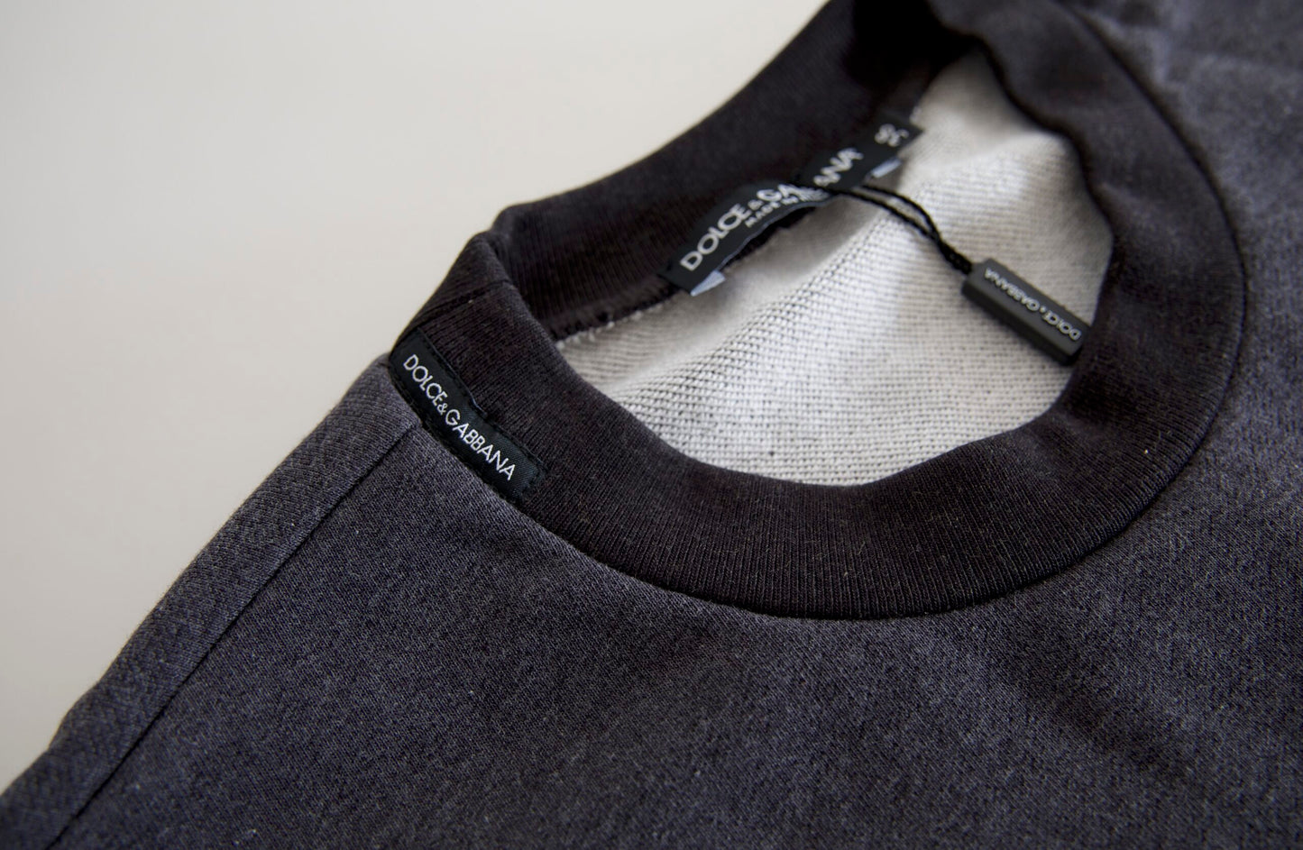 Dolce & Gabbana Dunkelgrauer Pullover mit Rundhalsausschnitt aus Baumwolle