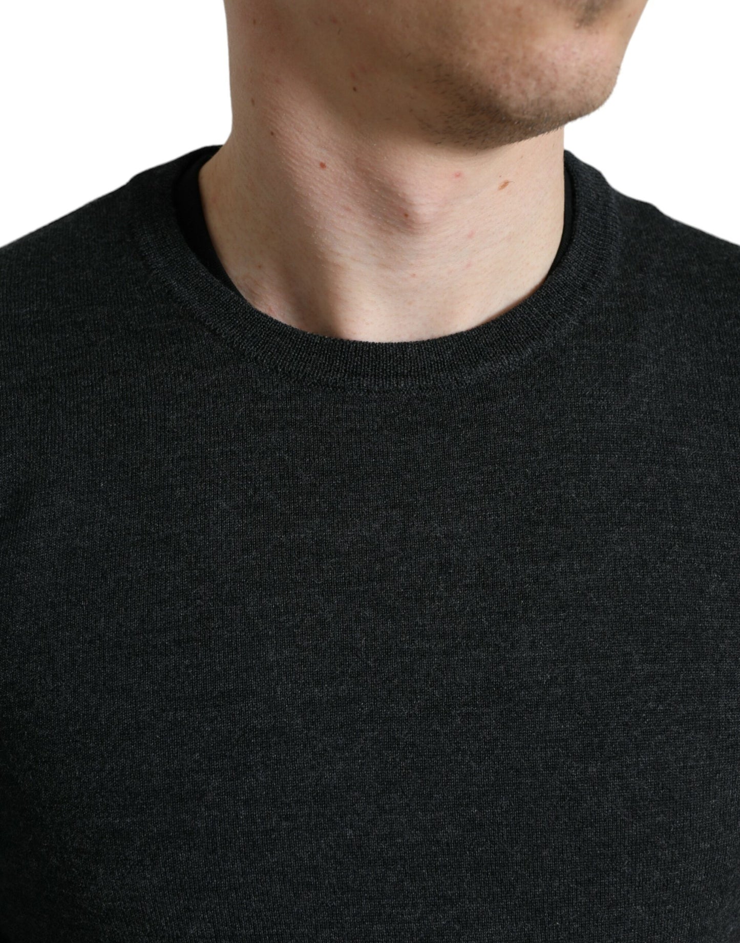 Dolce & Gabbana Grauer Pullover mit Rundhalsausschnitt aus Wolle