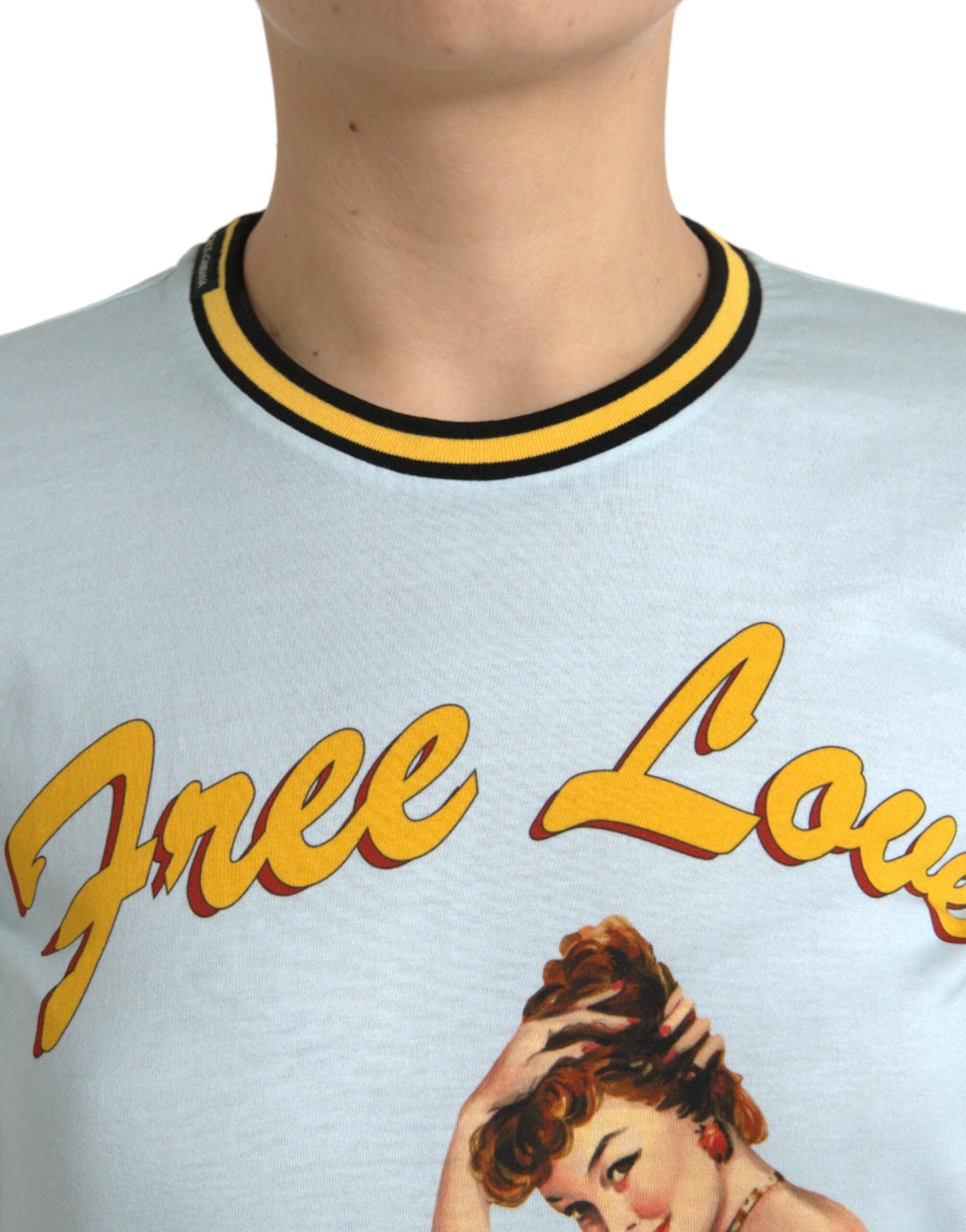 Dolce & Gabbana Hellblaues Baumwoll-T-Shirt mit Rundhalsausschnitt aus freier Liebe