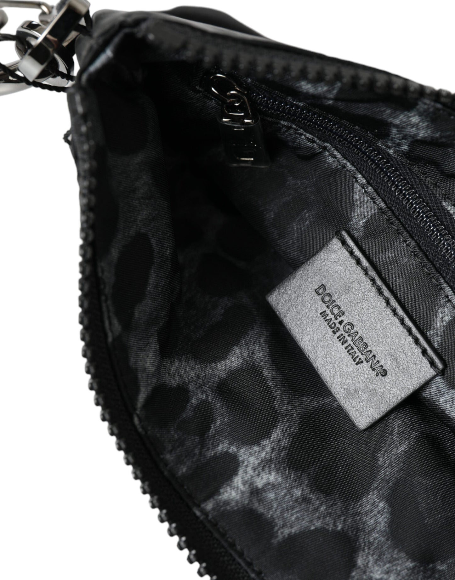 Dolce & Gabbana Schwarzes Nylon Logo Plaque Schlüsselanhänger Tasche Clutch