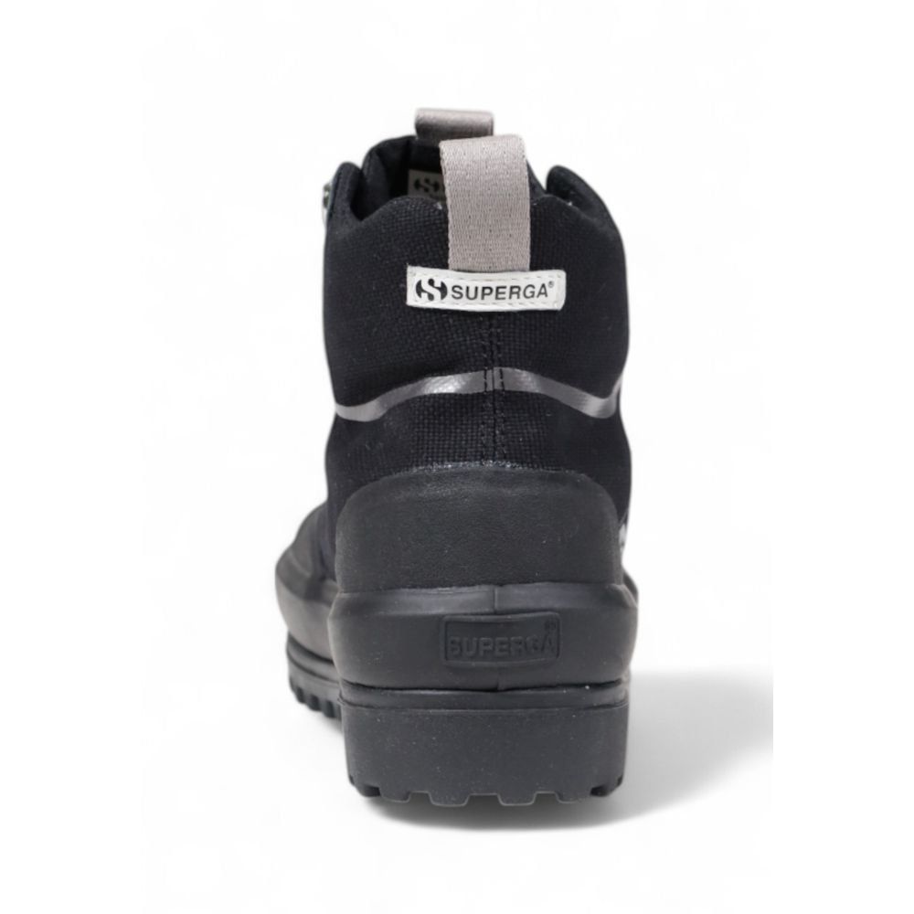 Superga Schwarzer Stoffsneaker