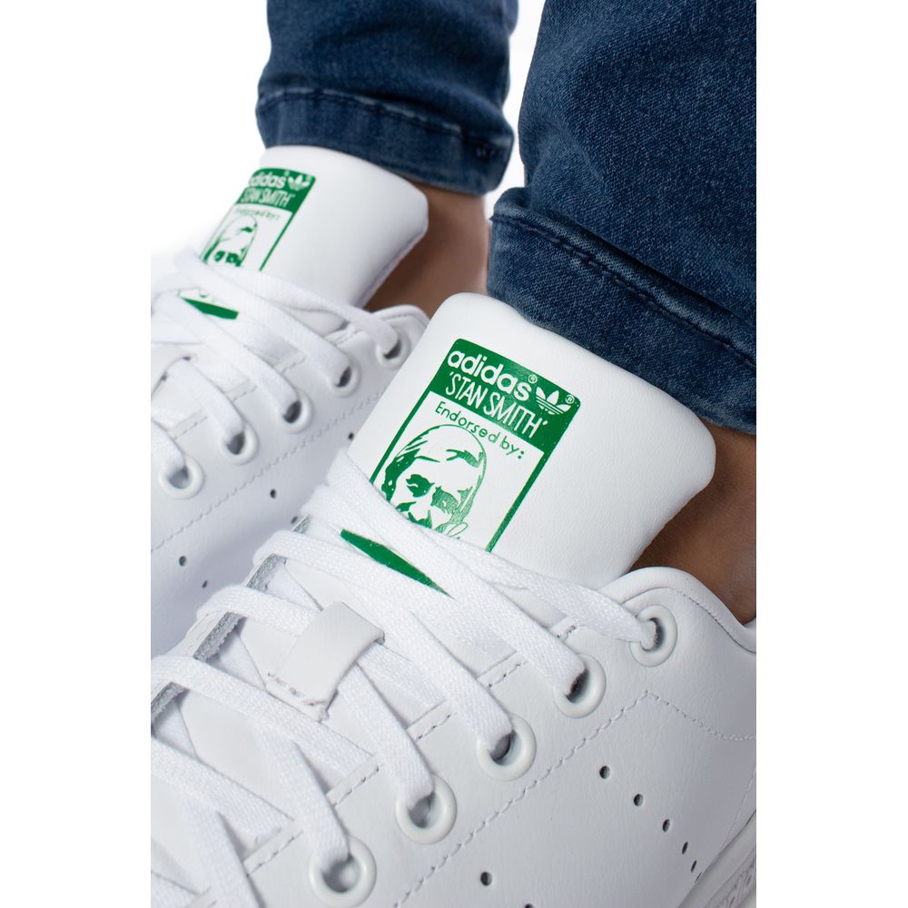 Adidas Grüner Leder-Sneaker