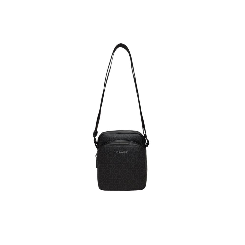 Calvin Klein Schwarze Messenger-Tasche aus recyceltem Polyester