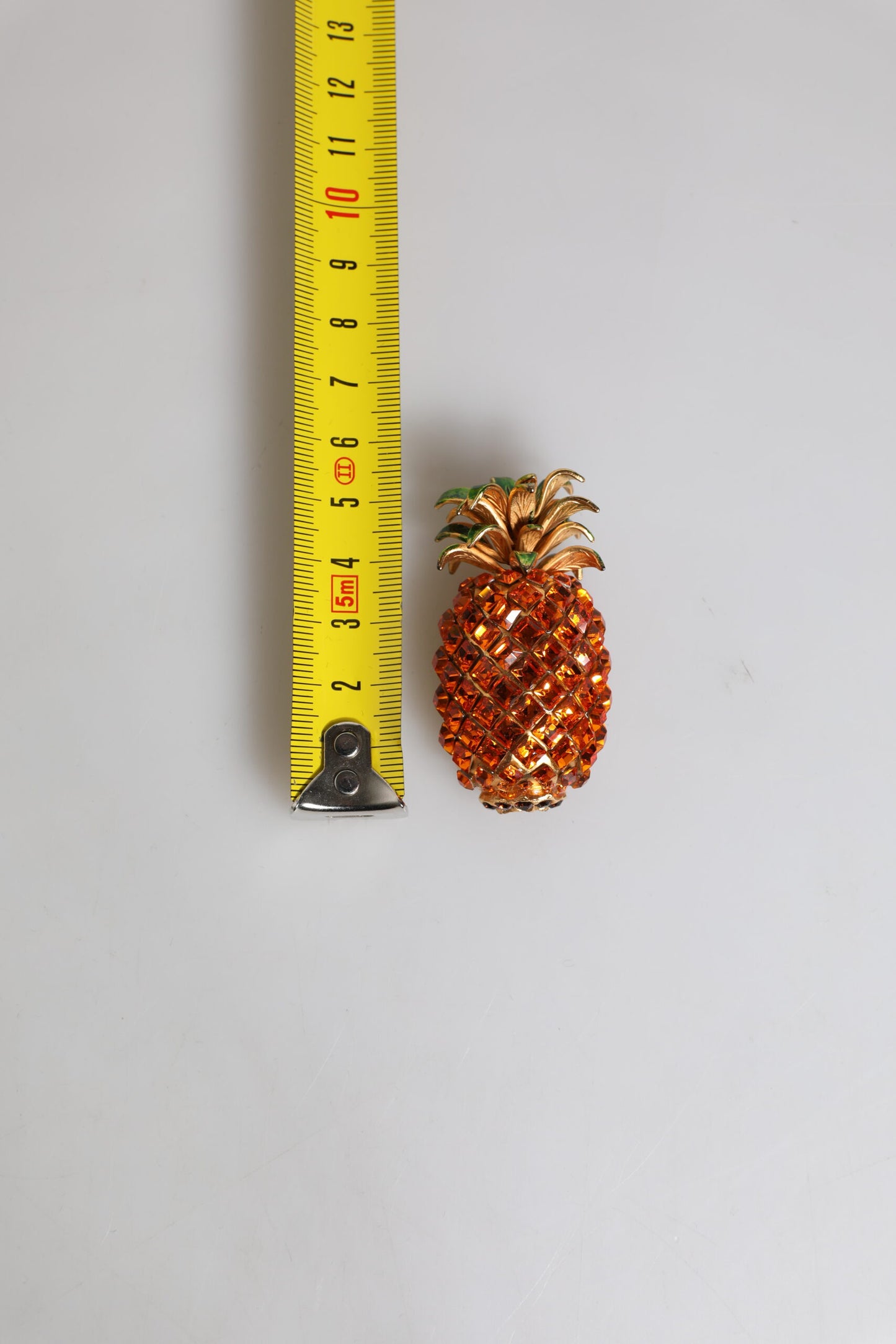 Dolce & Gabbana Gold Messing Ananas Kristall Schmuck Brosche Pin