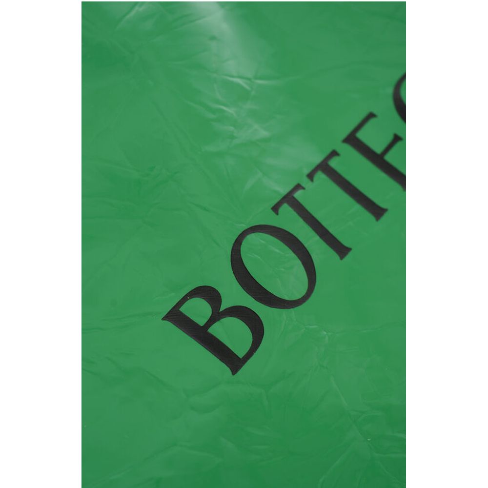 Bottega Veneta BADGE Kordelzugtasche aus Leder mit eingraviertem Logo