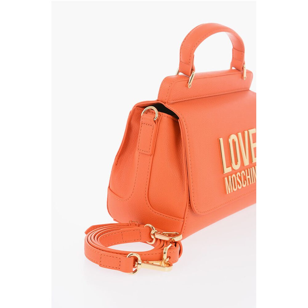 Moschino LOVE Mini-Tasche aus Kunstleder mit goldener Maxi-Plakette