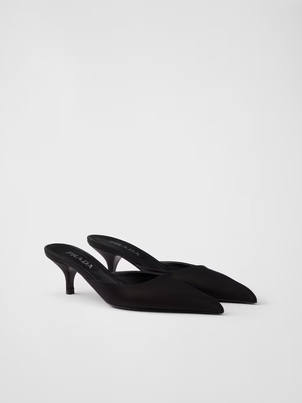 Prada Schwarzer Satin Sabot