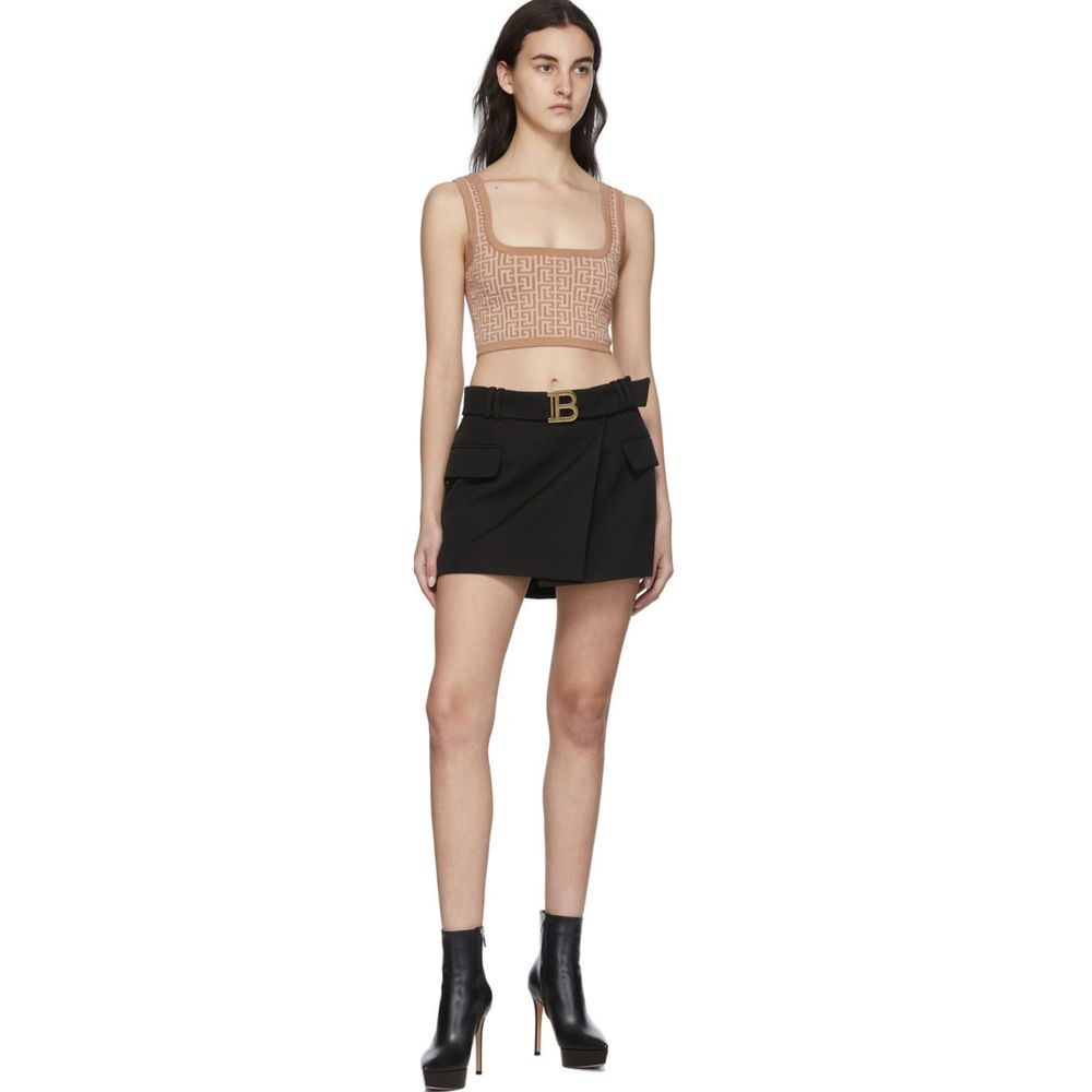 Balmain Beigefarbene Wolloberteile &
