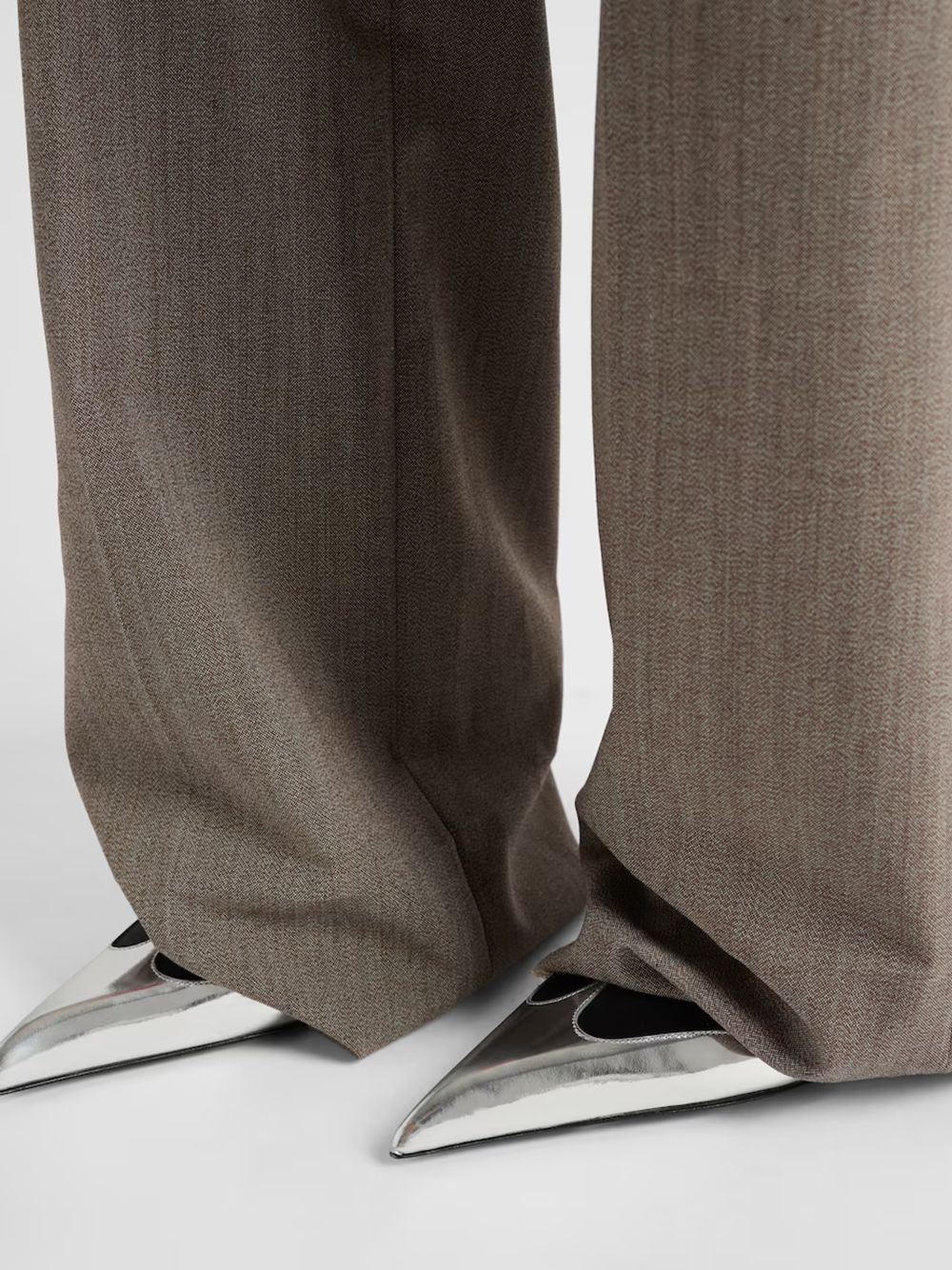 Prada Pumps aus schwarzem Satin und silbernem Metallic-Leder