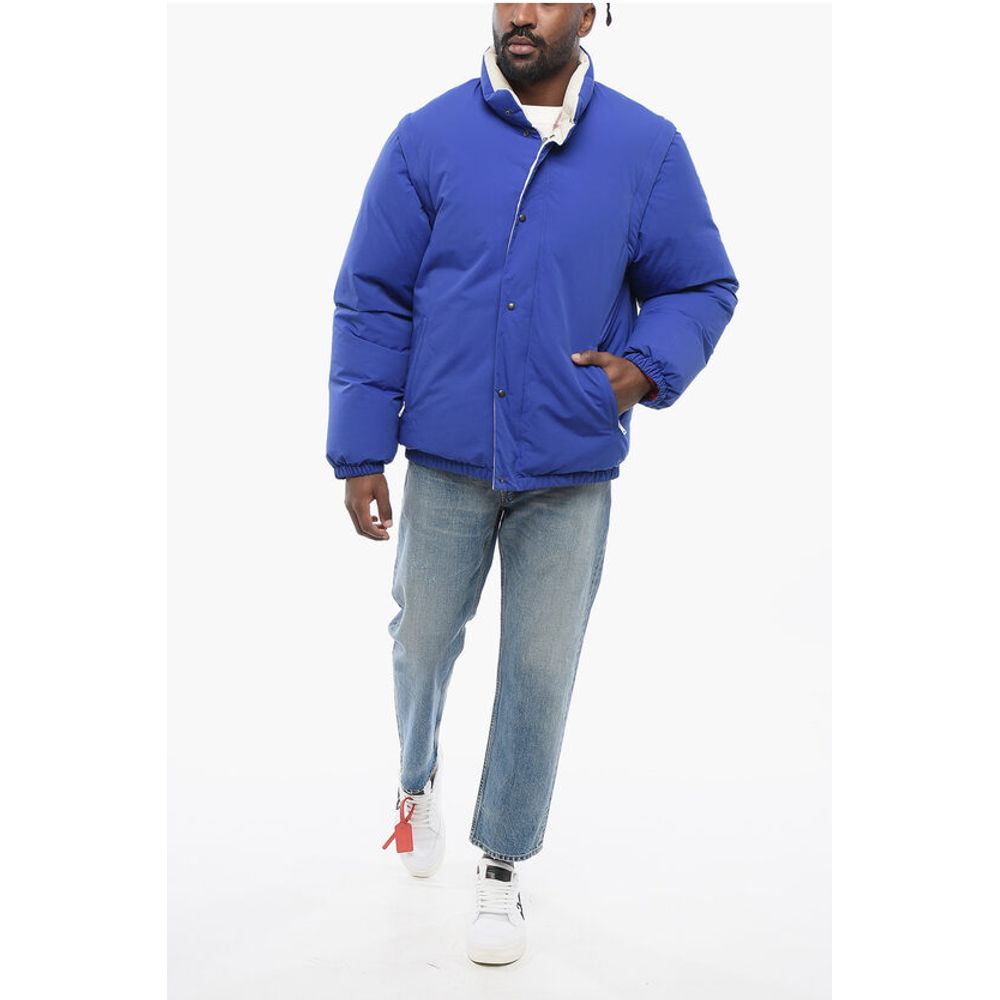 Gucci Nylon-Daunenjacke mit gesticktem Logo und abnehmbaren Ärmeln