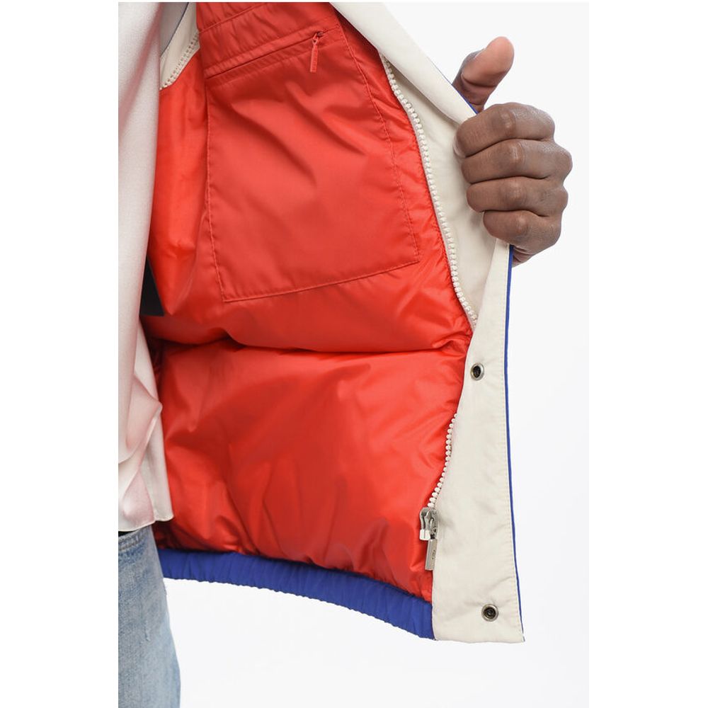 Gucci Nylon-Daunenjacke mit gesticktem Logo und abnehmbaren Ärmeln