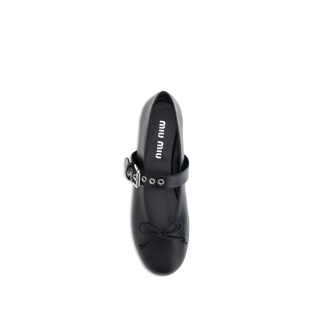 Miu Miu Leder Ballerinas