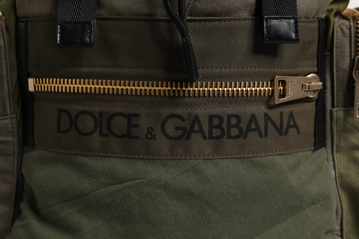 Dolce & Gabbana Grüner Patchwork-Reiserucksack Militärische Tasche