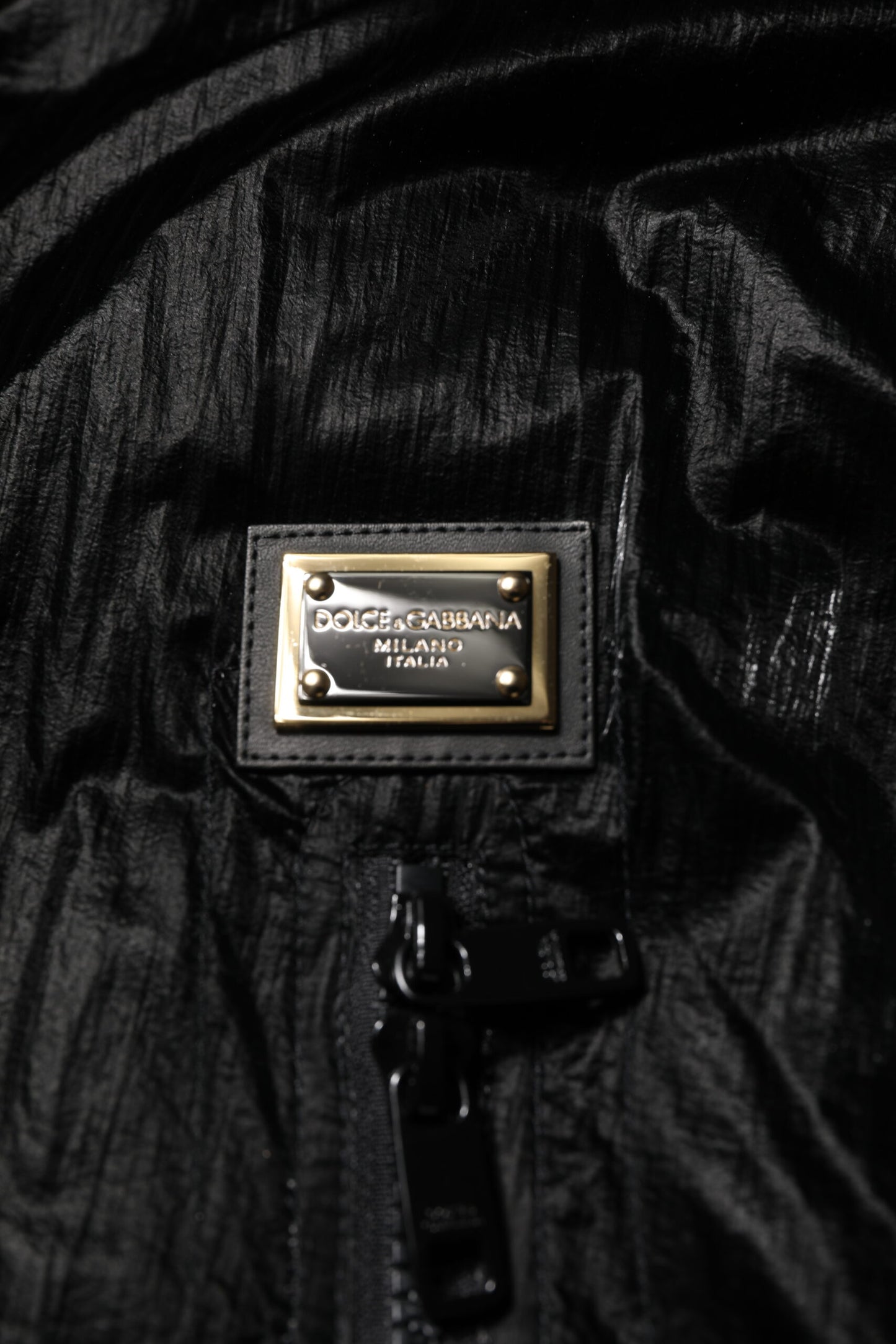 Dolce & Gabbana Schwarze Logo-Steppjacke mit Kapuze und Reißverschluss