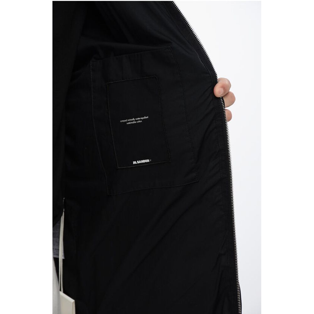 Jil Sander Daunenjacke mit Reißverschluss und Kragen