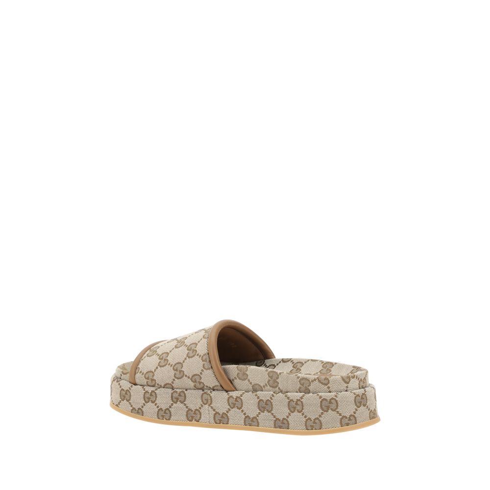 Gucci GG Muster Plateau Sandalen