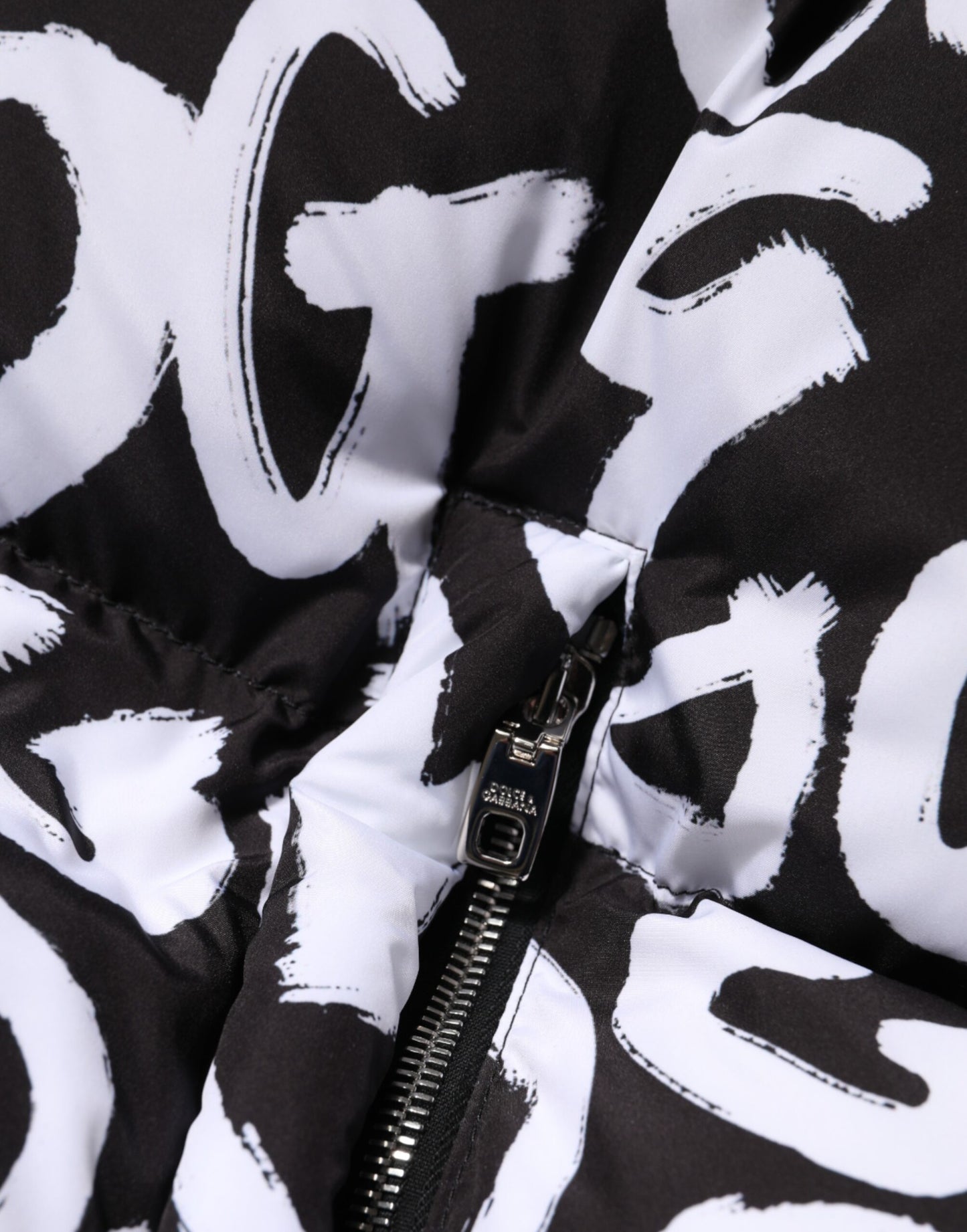 Dolce & Gabbana Schwarz Weiß DG Mania Langer Mantel mit Kapuze Jacke