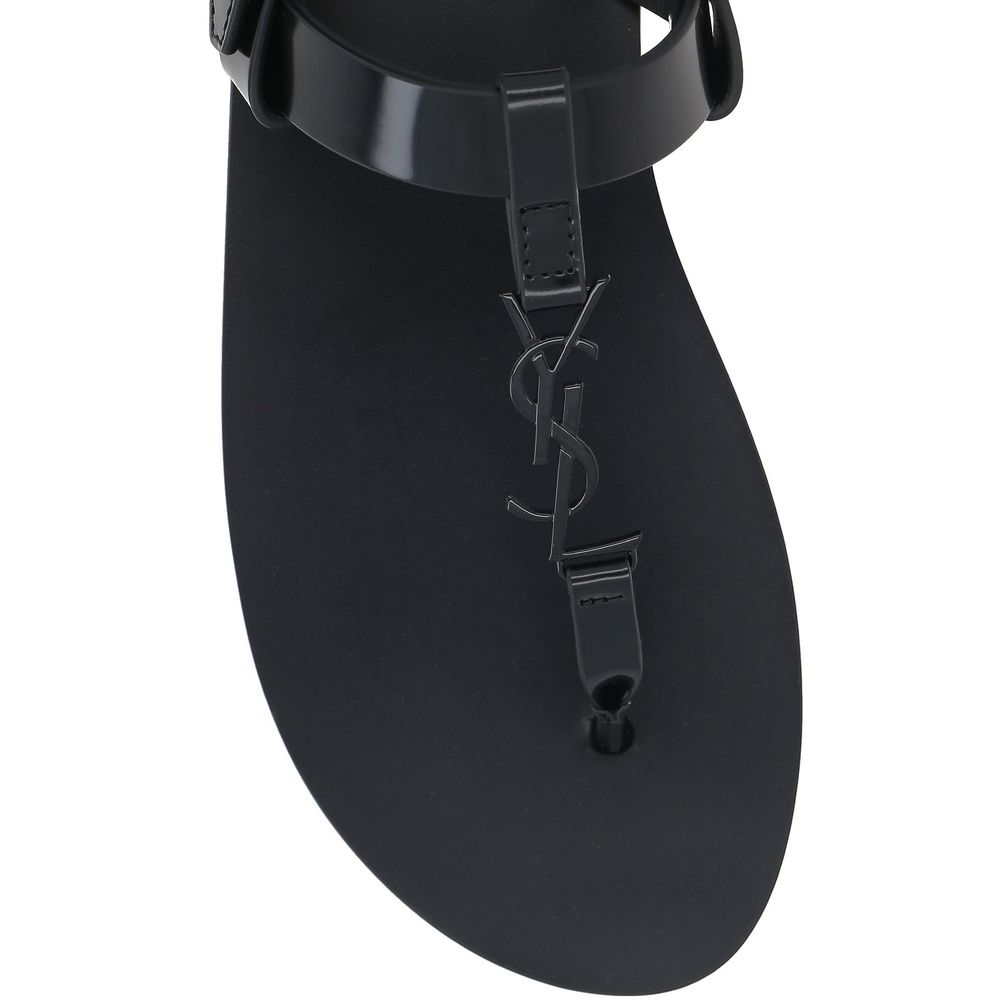 Saint Laurent Cassandre 05 Flache Sandalen