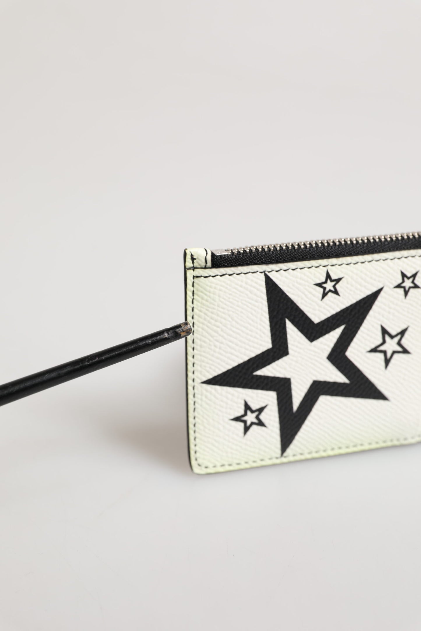 Dolce & Gabbana Weißes Leder Douphin DG Logo Star Print Karteninhaber Brieftasche