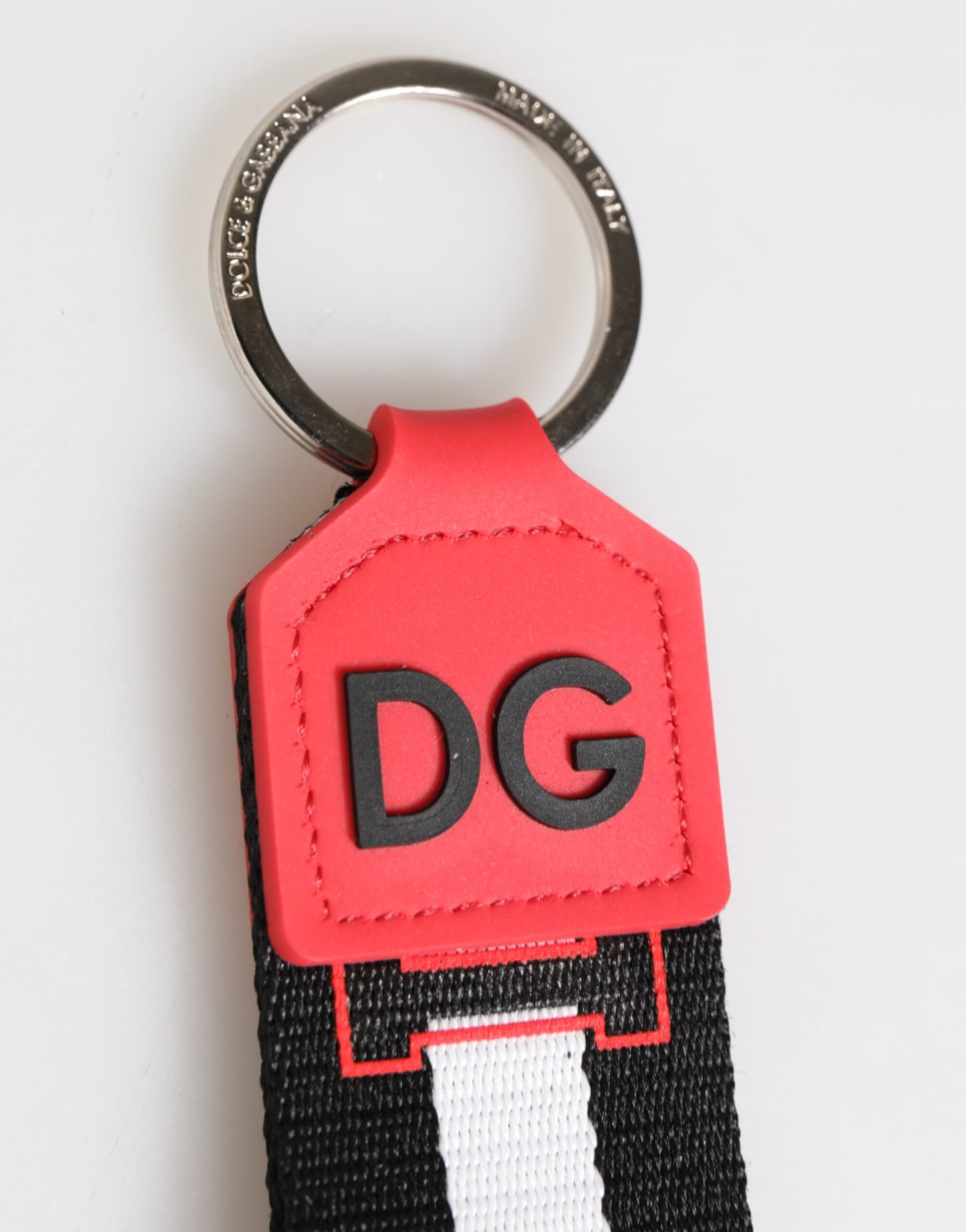 Dolce & Gabbana Rot Weiß DG Logo Polyester Messing Halter Schlüsselanhänger Schlüsselring