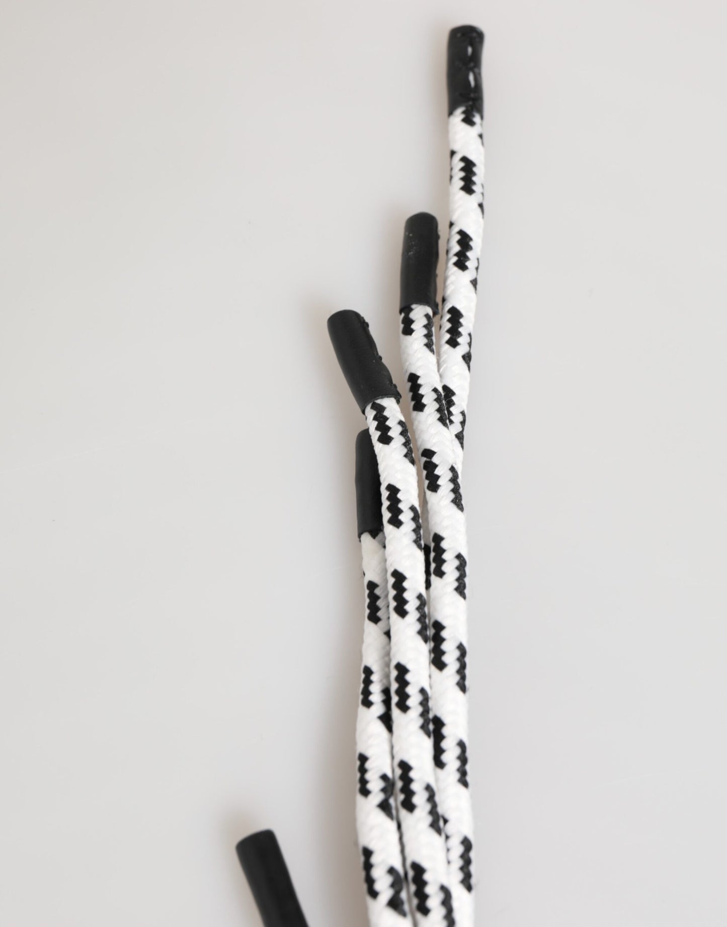 Dolce & Gabbana Multicolor Polyester Tape String DG Logo Schlüsselanhänger Schlüsselanhänger