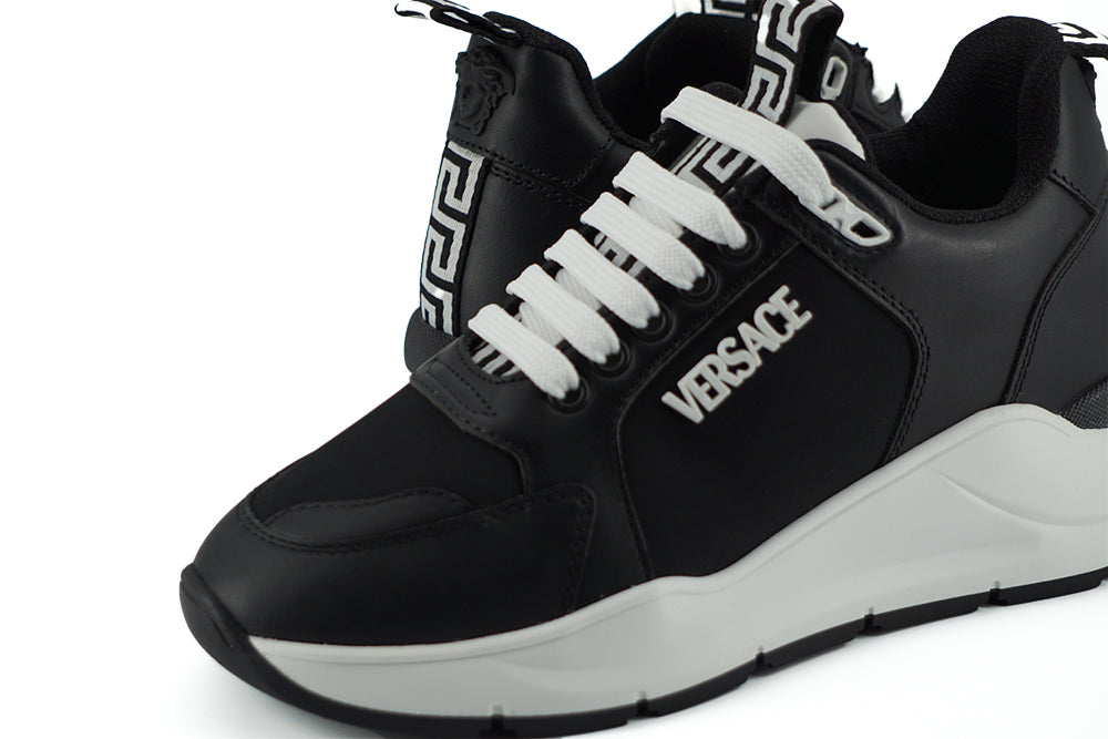 Versace Elegant monochrome leather sneakers