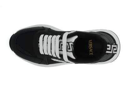 Versace Elegant monochrome leather sneakers