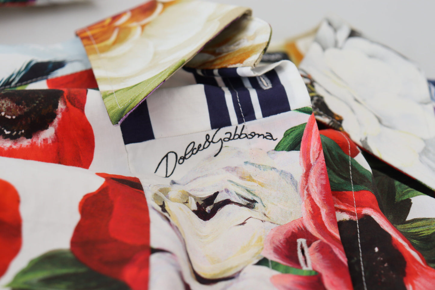 Dolce & Gabbana Multicolor Floral Baumwollbluse mit Kragen