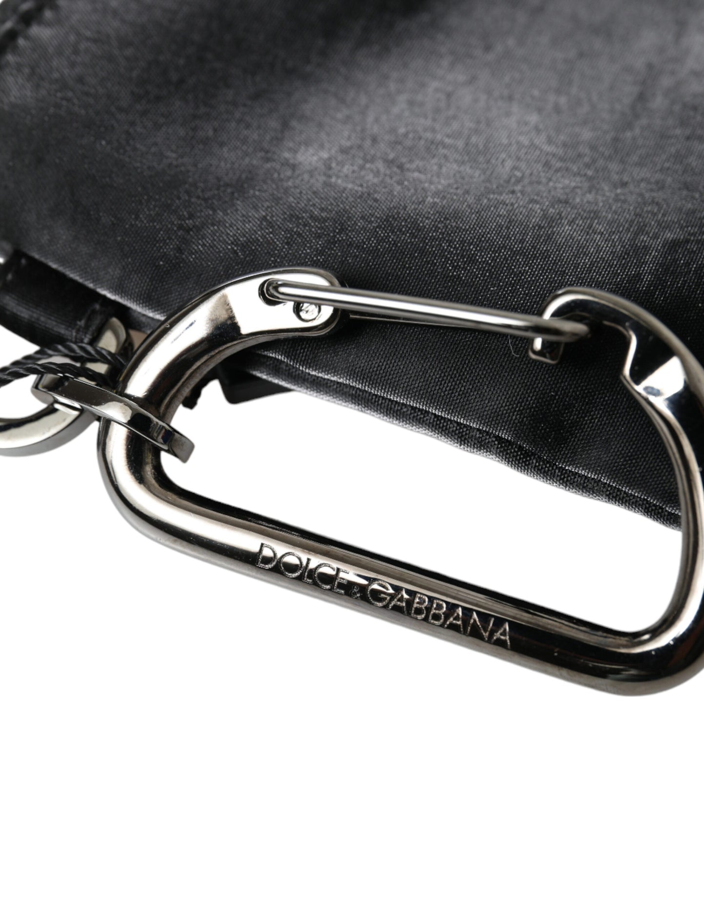 Dolce & Gabbana Schwarzes Nylon Logo Plaque Schlüsselanhänger Tasche Clutch
