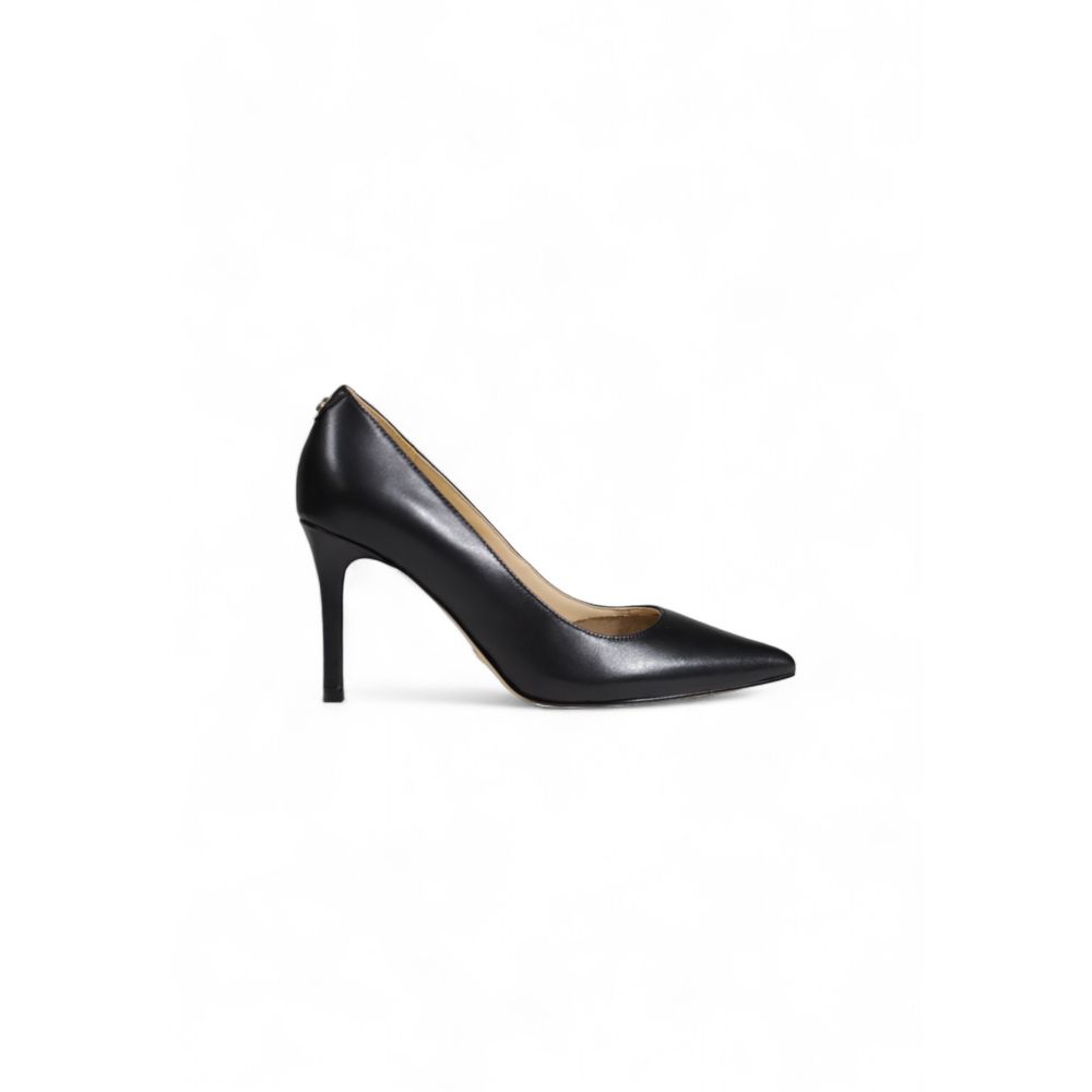 Guess Black Leather Pumps