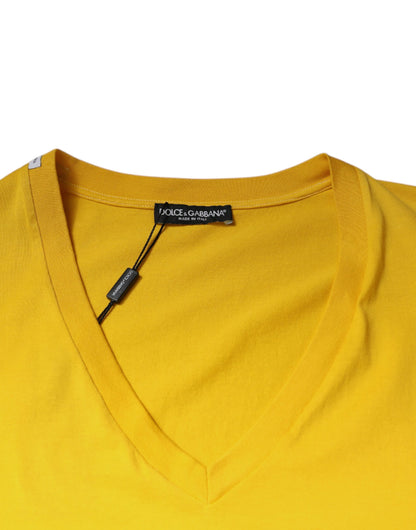 Dolce & Gabbana Gelbes Baumwoll-T-Shirt mit V-Ausschnitt und kurzen Ärmeln