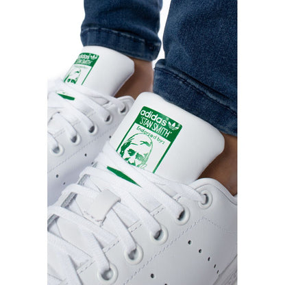 Adidas Grüner Leder-Sneaker