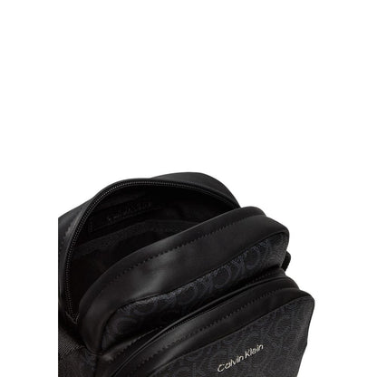Calvin Klein Schwarze Messenger-Tasche aus recyceltem Polyester