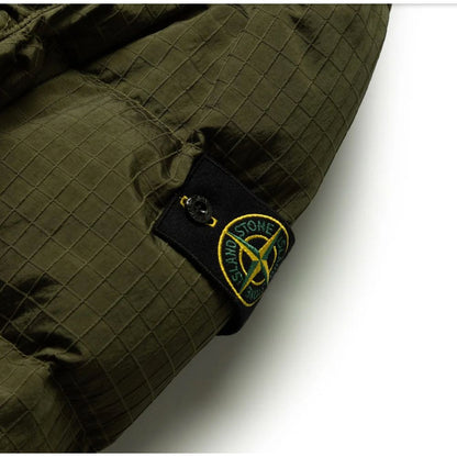 Stone Island Grüne Nylonjacke