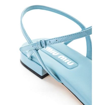 Miu Miu Blaue Lackleder Flip-Flop-Sandale