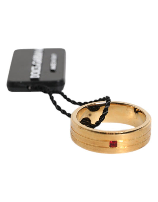 Dolce & Gabbana Goldfarbener Messingring mit rotem Kristall DG Logo