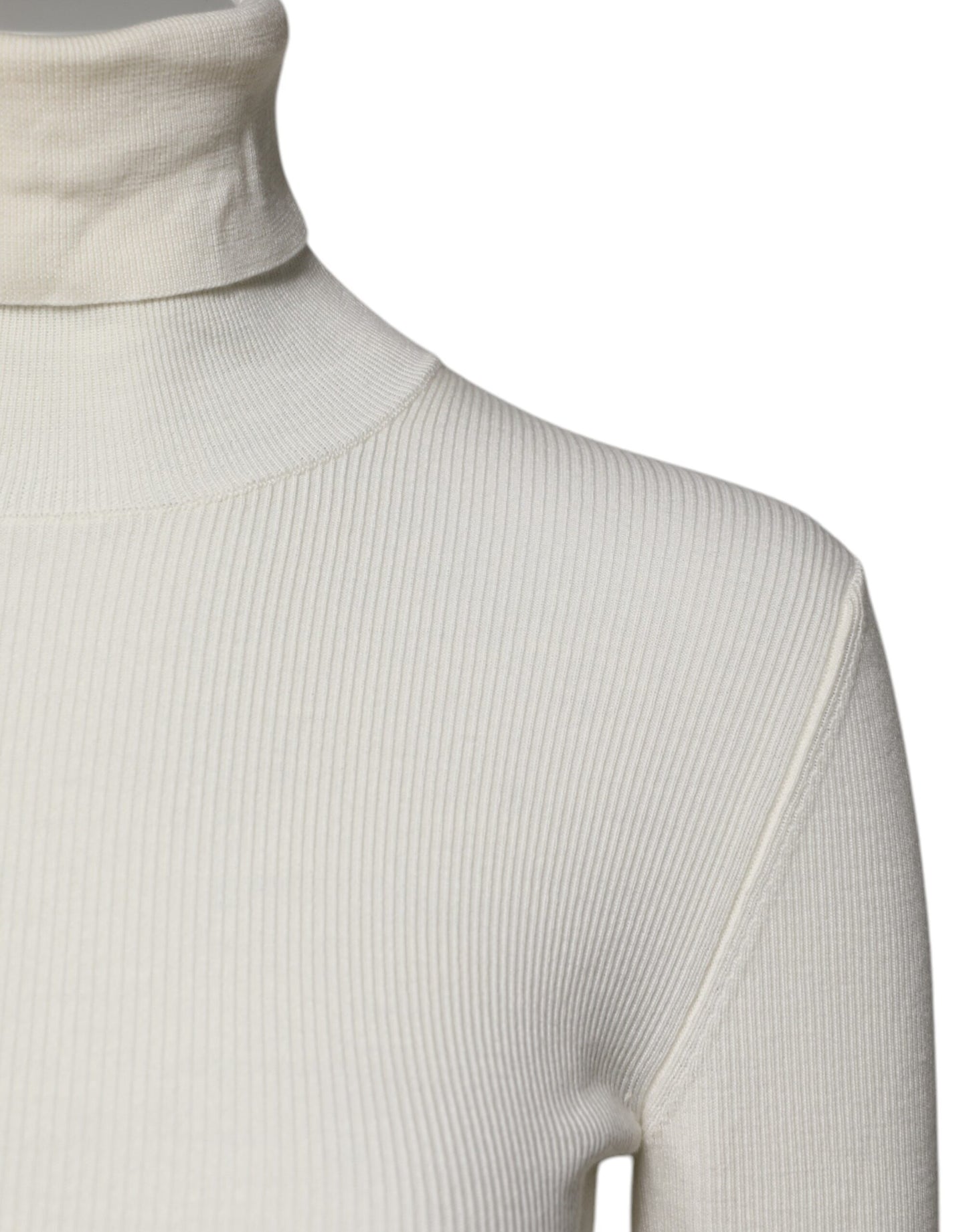 Dolce & Gabbana Cremefarbener Rollkragenpullover mit langen Ärmeln