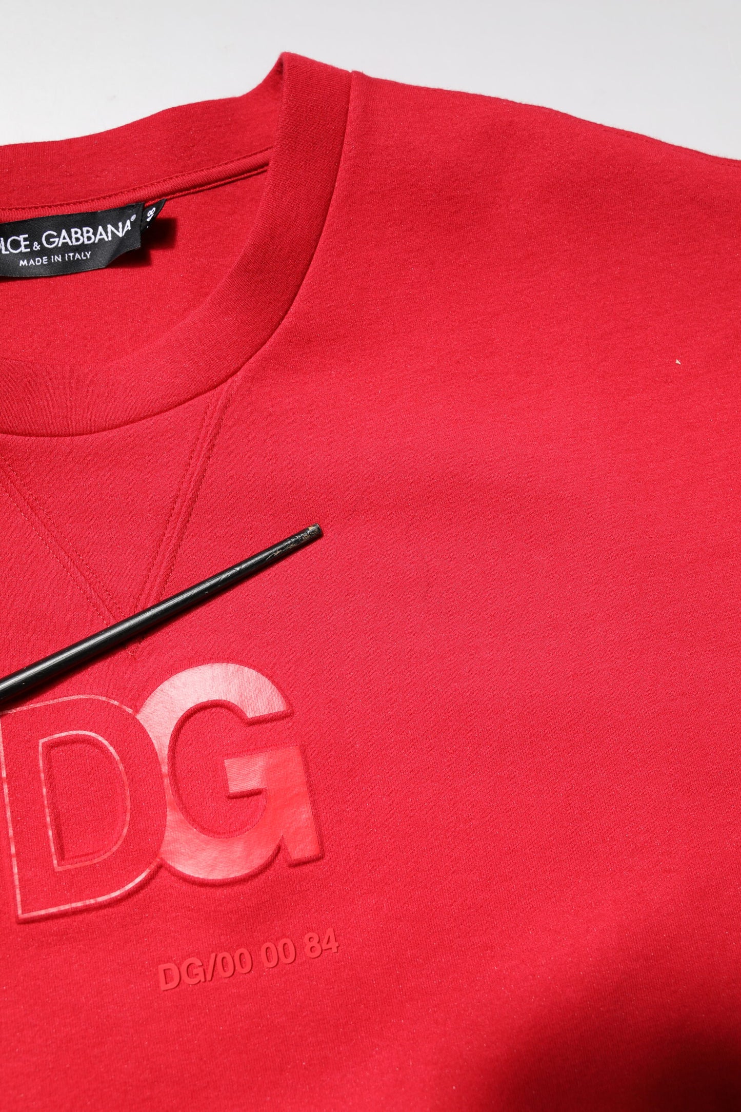 Dolce & Gabbana Roter Rundhalspullover aus Baumwolle mit Logo-Prägung