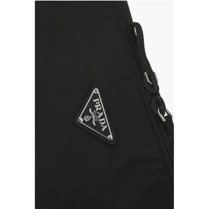Prada Re-Nylon Skitasche mit Logo-Applikation