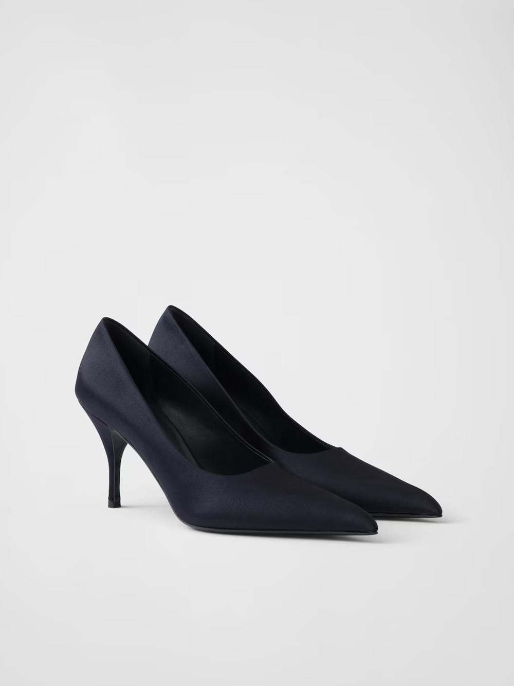 Prada Blaue Satin-Pumps