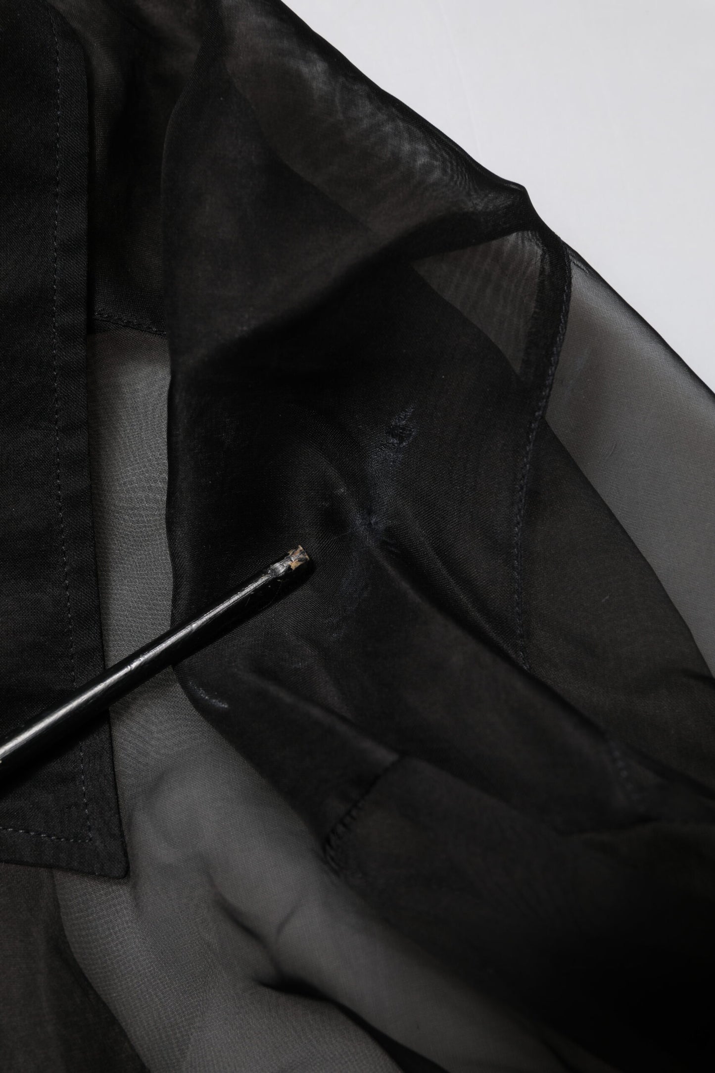 Dolce & Gabbana Schwarzes Seidenspitzenhemd mit langen Ärmeln