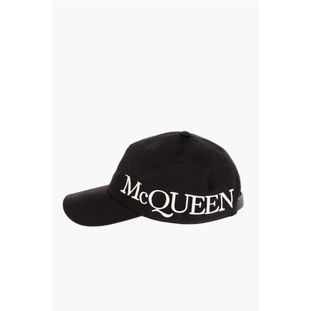 Alexander McQueen Einfarbige Kappe mit gesticktem Logo