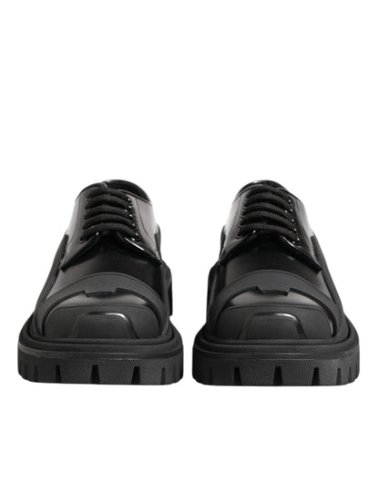 Dolce & Gabbana Trekking-Derby-Schuhe aus schwarzem Lackleder