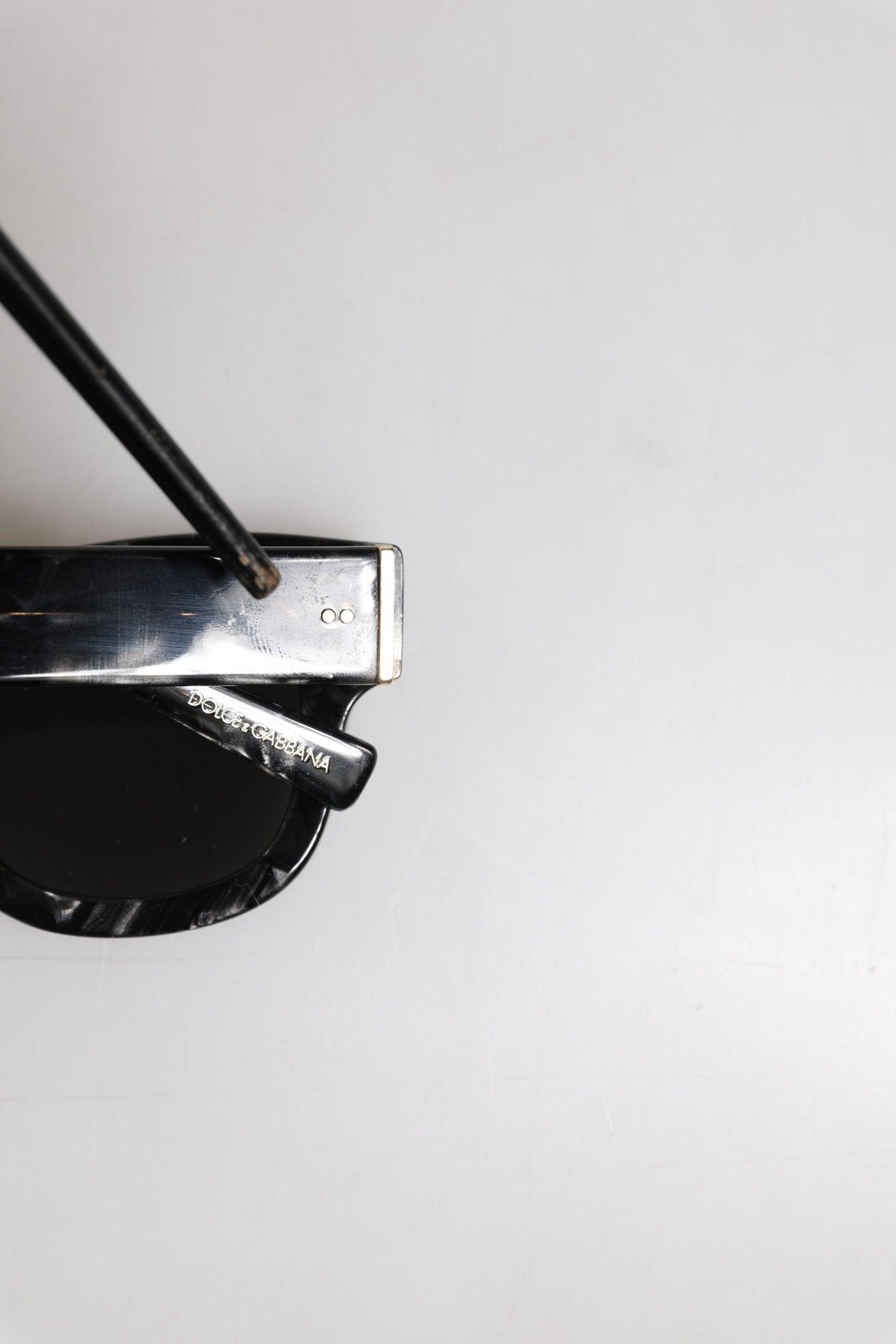 Dolce & Gabbana Perlweißes Azetatgestell DG4379 Domenico Shade Sonnenbrille