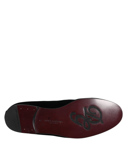 Dolce & Gabbana Schwarz Wildleder Kreuz Slip On Loafers Kleid Schuhe