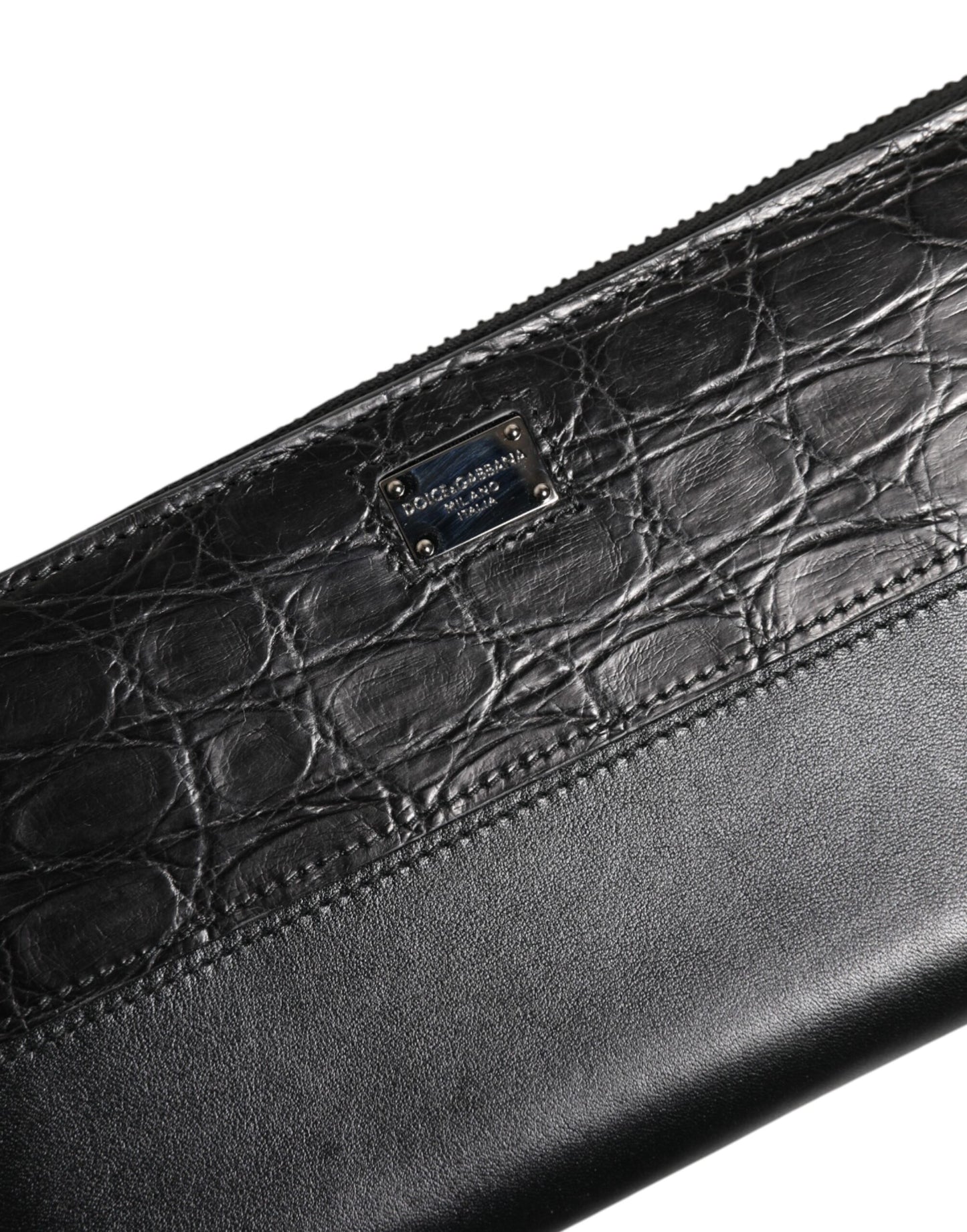 Dolce & Gabbana Schwarzes Leder Logo-Plakette Zip Around Continental Brieftasche