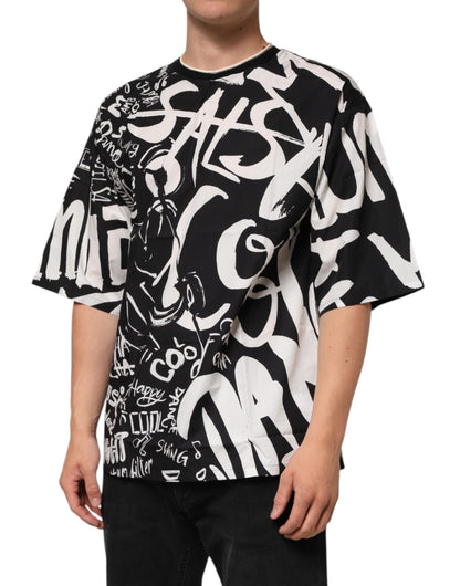 Dolce & Gabbana Schwarz-Weißes Graffiti-T-Shirt aus Baumwolle in Übergröße