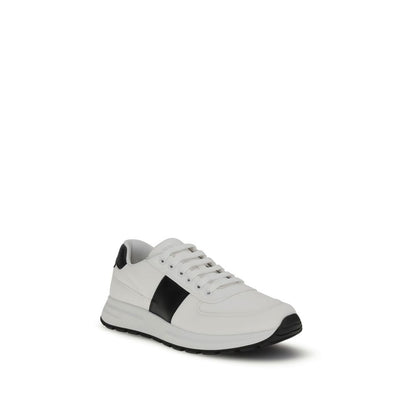 Prada Turnschuhe aus Leder